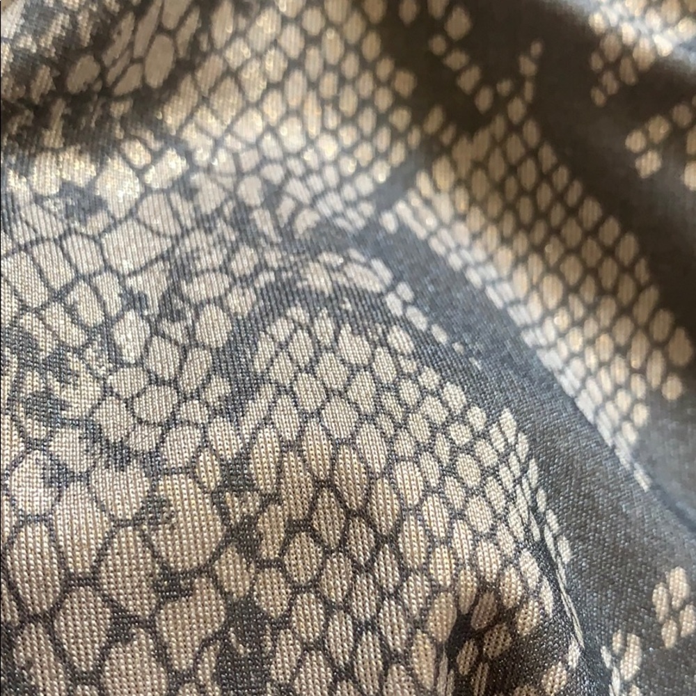 Dress - Picture 5 of 7